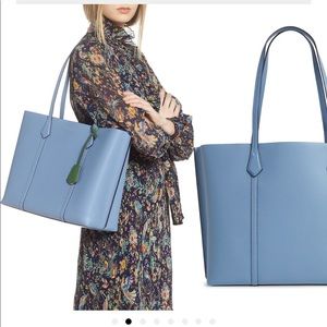 Tory Burch Perry Leather Tote in Bluewood